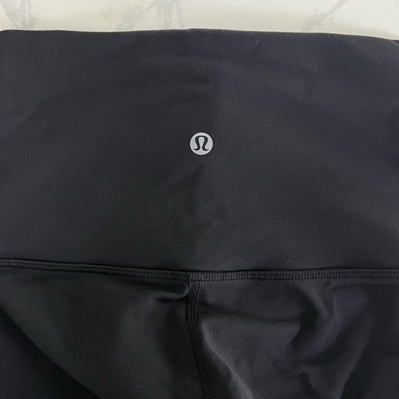 Lululemon Wunder Under Hi-Rise Tight - Tall  (Full-On Luon 31") - Picture 4 of 6